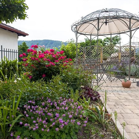 Hisa Magnolija Villa Tolmin Bagian luar foto